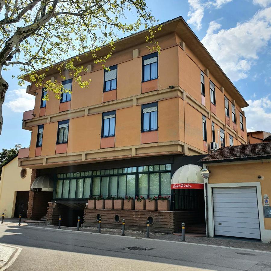 Hotel Perla Massa Lombarda Eksteriør bilde
