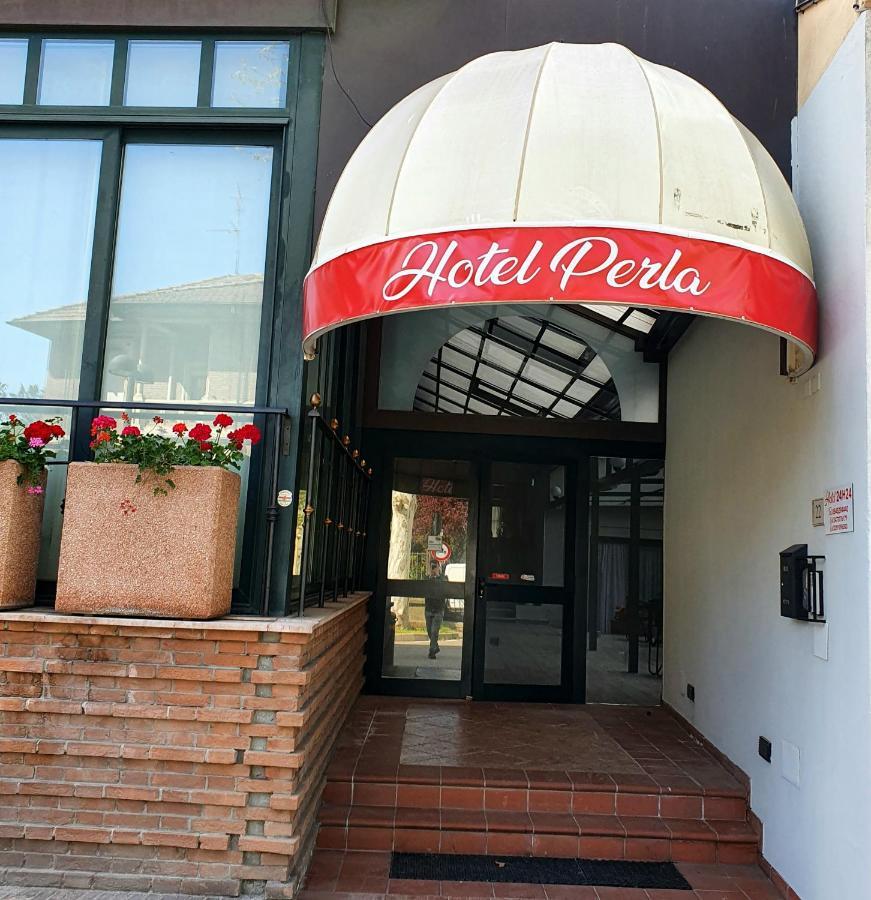 Hotel Perla Massa Lombarda Eksteriør bilde